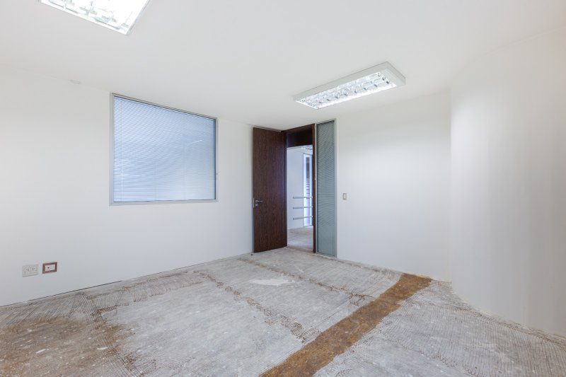 ALUGO OU VENDO CONJUNTO COMERCIAL – 234M2 – 6 VAGAS - BERRINI Avenida Engenheiro Luiz Carlos Berrini São Paulo - 