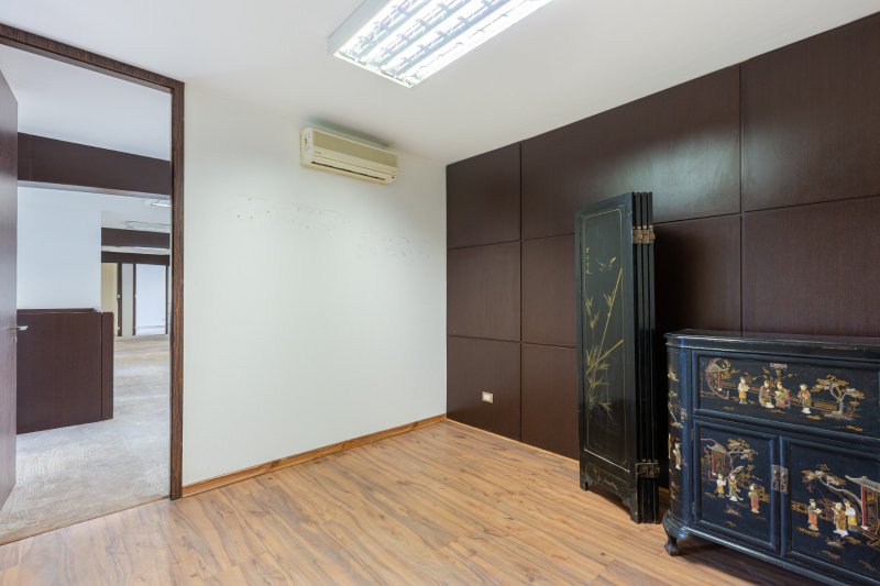 ALUGO OU VENDO CONJUNTO COMERCIAL – 234M2 – 6 VAGAS - BERRINI Avenida Engenheiro Luiz Carlos Berrini São Paulo - 