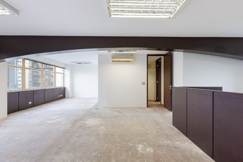 ALUGO OU VENDO CONJUNTO COMERCIAL – 234M2 – 6 VAGAS - BERRINI Avenida Engenheiro Luiz Carlos Berrini São Paulo - 