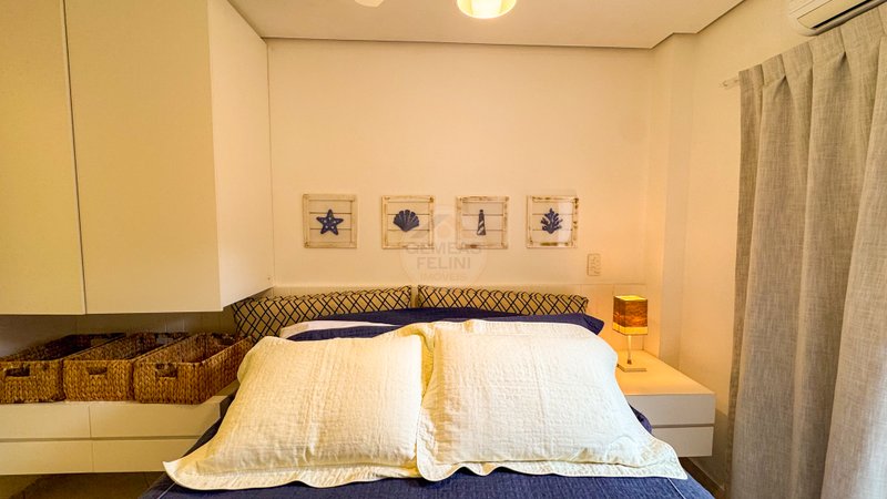 Viva o privilégio de estar a poucos passos do mar em Juquehy - À VENDA  São Sebastião - 