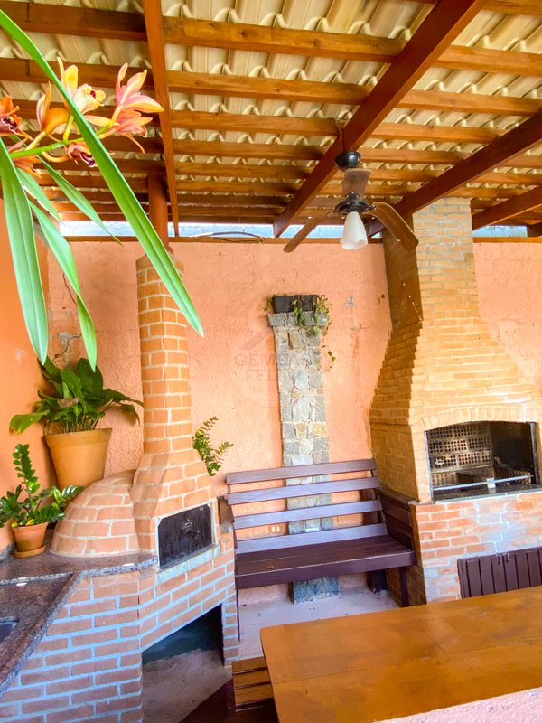 Casa em Condomínio na Praia de Juquehy - À VENDA  São Sebastião - 