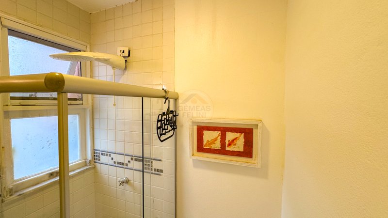 Viva o privilégio de estar a poucos passos do mar em Juquehy - À VENDA  São Sebastião - 