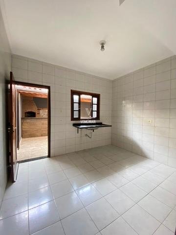 Casa t&eacute;rrea 2 dormit&oacute;rios sendo 1 su&iacute;te + 2 vagas de garagem  Guarulhos - 