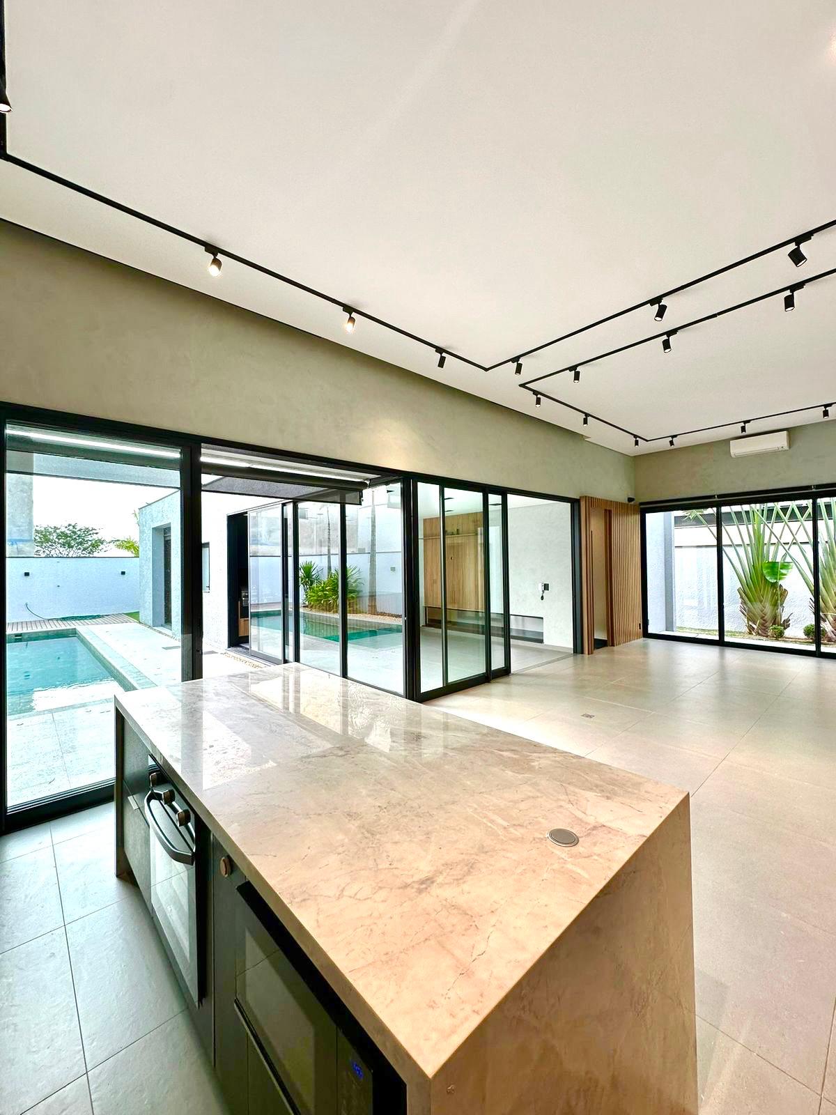 Casa com 3 dormit&oacute;rios &agrave; venda,240 m&sup2; - Alphaville Nova Esplanada - Votorantim - SP Alameda Nova Zelândia Votorantim - 