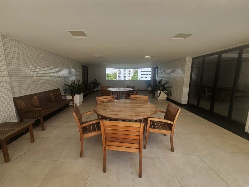 APARTAMENTO COBERTURA 4 QUARTOS SUÍTE VARANDA LAVABO PISCINA 4 GARAGENS À VENDA NA GRAÇA! Rua Santa Rita de Cássia Salvador - 