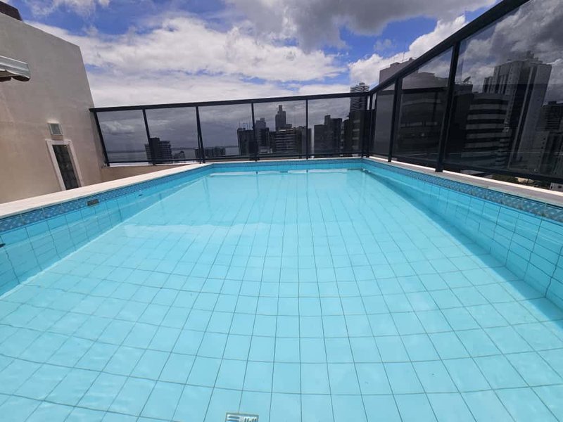 APARTAMENTO COBERTURA 4 QUARTOS SUÍTE VARANDA LAVABO PISCINA 4 GARAGENS À VENDA NA GRAÇA! Rua Santa Rita de Cássia Salvador - 