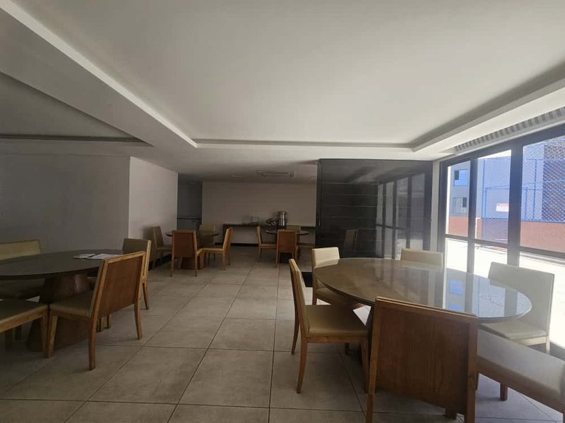 APARTAMENTO COBERTURA 4 QUARTOS SUÍTE VARANDA LAVABO PISCINA 4 GARAGENS À VENDA NA GRAÇA! Rua Santa Rita de Cássia Salvador - 