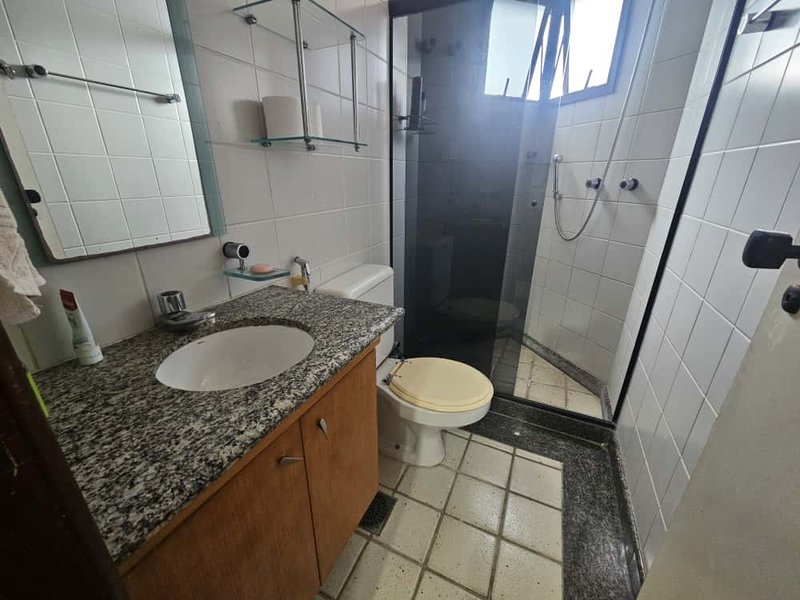 APARTAMENTO COBERTURA 4 QUARTOS SUÍTE VARANDA LAVABO PISCINA 4 GARAGENS À VENDA NA GRAÇA! Rua Santa Rita de Cássia Salvador - 