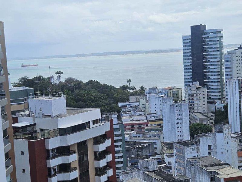 APARTAMENTO COBERTURA 4 QUARTOS SUÍTE VARANDA LAVABO PISCINA 4 GARAGENS À VENDA NA GRAÇA! Rua Santa Rita de Cássia Salvador - 