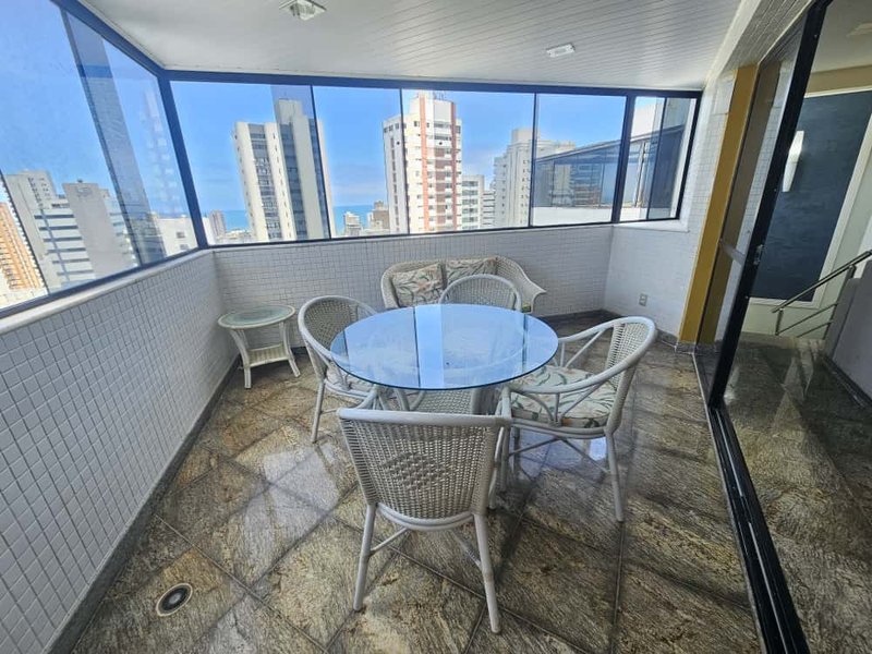 APARTAMENTO COBERTURA 4 QUARTOS SUÍTE VARANDA LAVABO PISCINA 4 GARAGENS À VENDA NA GRAÇA! Rua Santa Rita de Cássia Salvador - 