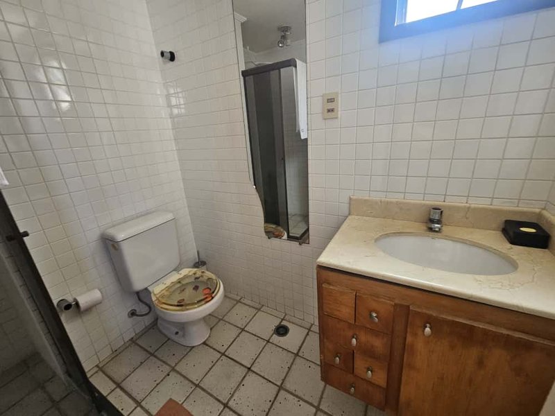 APARTAMENTO COBERTURA 4 QUARTOS SUÍTE VARANDA LAVABO PISCINA 4 GARAGENS À VENDA NA GRAÇA! Rua Santa Rita de Cássia Salvador - 