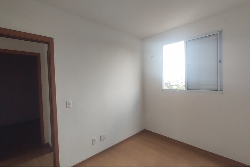 Apartamento à venda, 42m - 2 Dorm. R$ 198.000 -Cond. Resid. Parque Serra Bonita - Sorocaba Rua Comendador Vicente Amaral Sorocaba - 