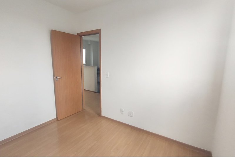 Apartamento à venda, 42m - 2 Dorm. R$ 198.000 -Cond. Resid. Parque Serra Bonita - Sorocaba Rua Comendador Vicente Amaral Sorocaba - 