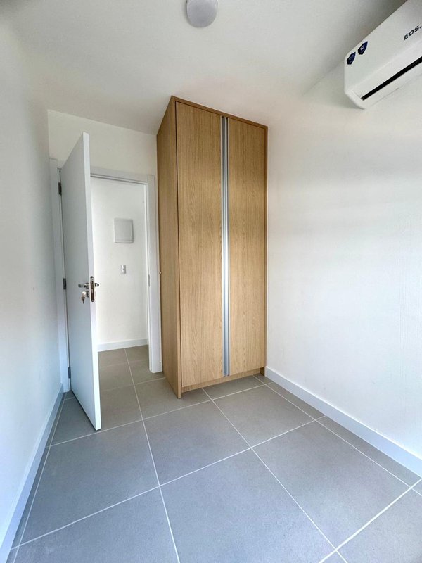 Apartamento no centro de Balneário Camboriú SC Rua 175 Balneário Camboriú - 