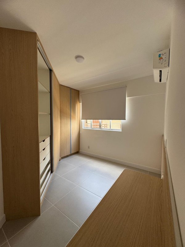 Apartamento no centro de Balneário Camboriú SC Rua 175 Balneário Camboriú - 