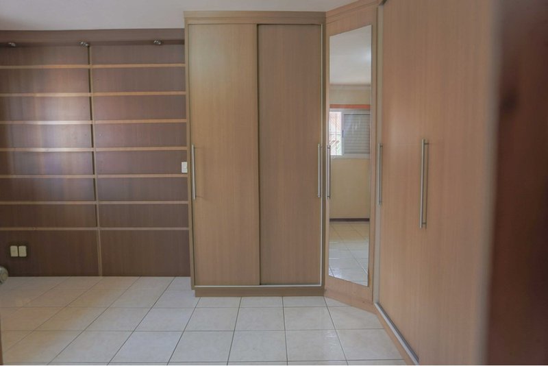 Apartamento À Venda, 79m - 2 Dorm. 1 Suite - R$ 280.000 - Garden Jardim Simus -Sorocaba SP Alameda das Angélicas Sorocaba - 