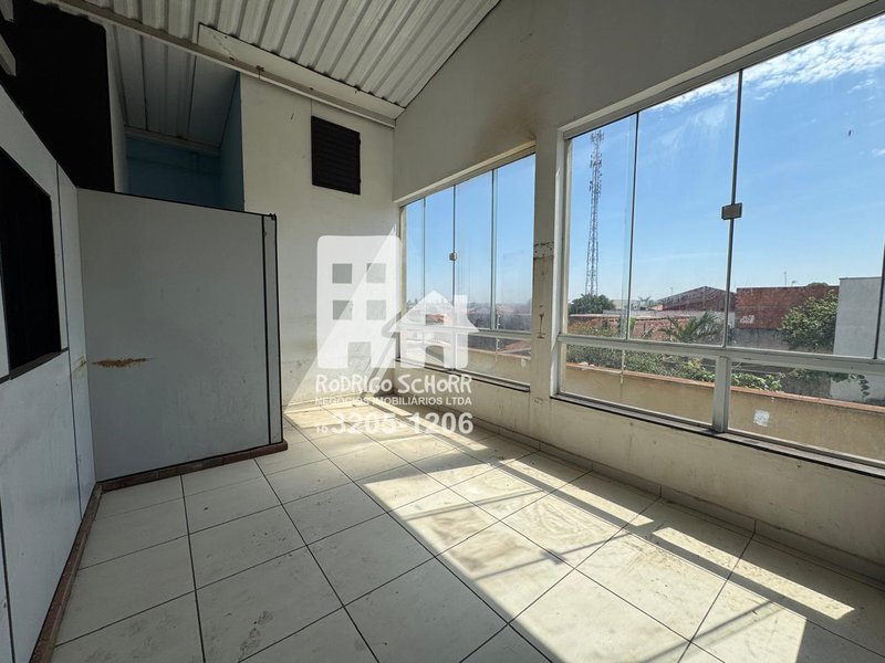 🏢 Salão Comercial no Piso Superior para Locação - Teófilo Andrade Gama  Tatuí - 