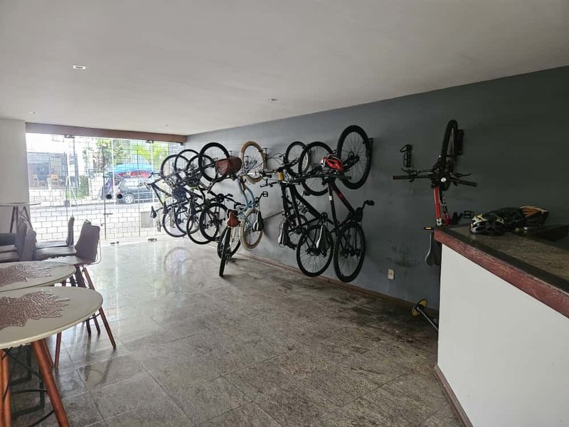 APARTAMENTO 2 QUARTOS SUÍTE VARANDA ESCRITÓRIO GARAGEM À VENDA NA GRAÇA! Rua Catharina Paraguassú Salvador - 