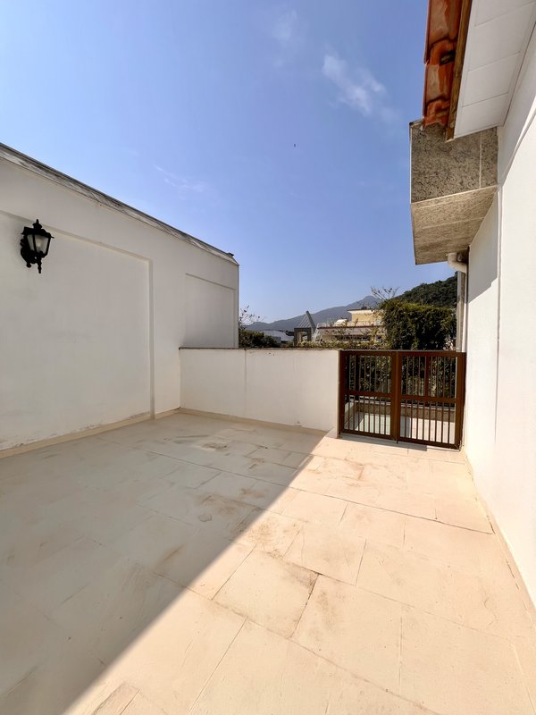 Cobertura duplex com vista para Pedra da Gávea  Rio de Janeiro - 