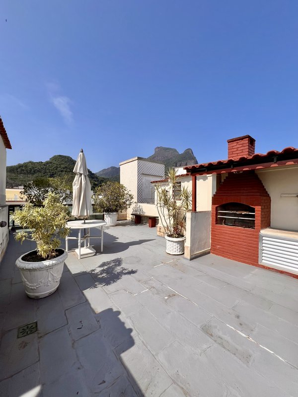 Cobertura duplex com vista para Pedra da Gávea  Rio de Janeiro - 