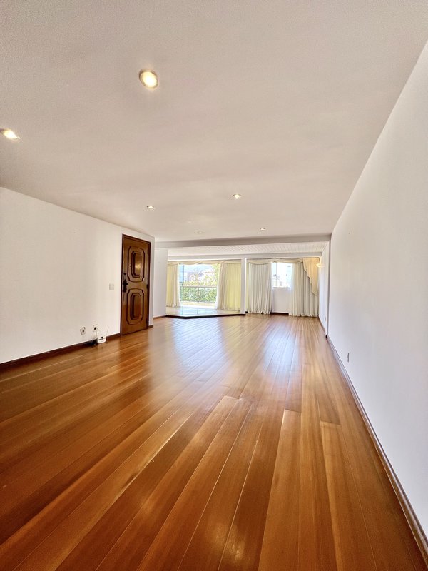 Cobertura duplex com vista para Pedra da Gávea  Rio de Janeiro - 