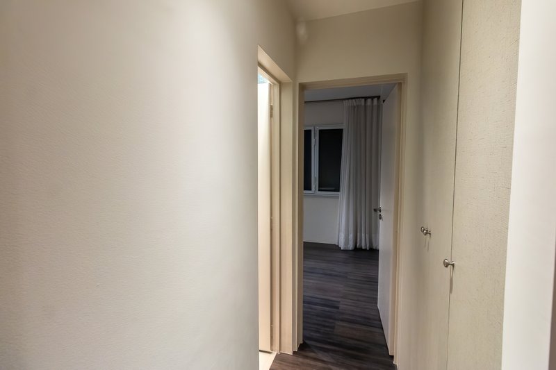 APARTAMENTO REFORMADO À VENDA NA VILA OLÍMPIA - 80M2 - ESPECIAL! Rua Santa Justina São Paulo - 