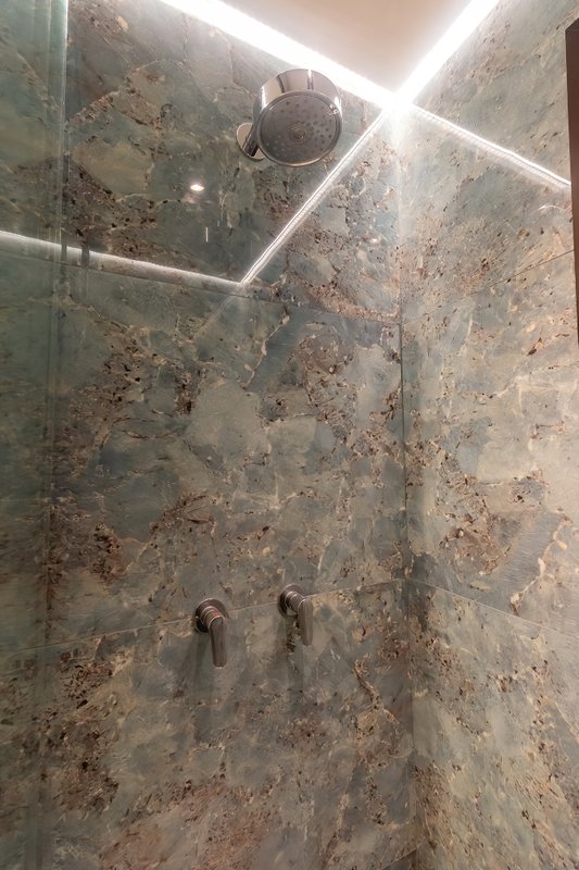 APARTAMENTO REFORMADO À VENDA NA VILA OLÍMPIA - 80M2 - ESPECIAL! Rua Santa Justina São Paulo - 