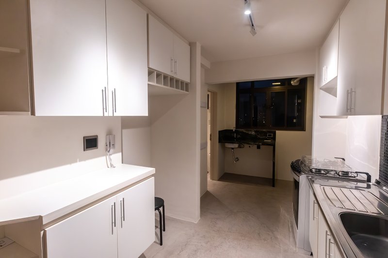 APARTAMENTO REFORMADO À VENDA NA VILA OLÍMPIA - 80M2 - ESPECIAL! Rua Santa Justina São Paulo - 