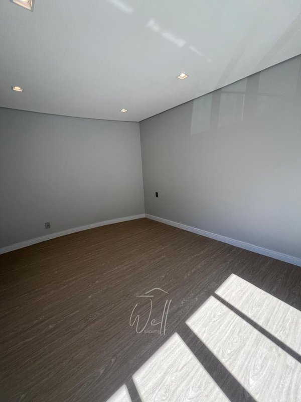 Casa no Condomínio Swiss Park em SBC  - 465m2 -  04 Suítes - 04 vagas Avenida Omar Daibert São Bernardo do Campo - 