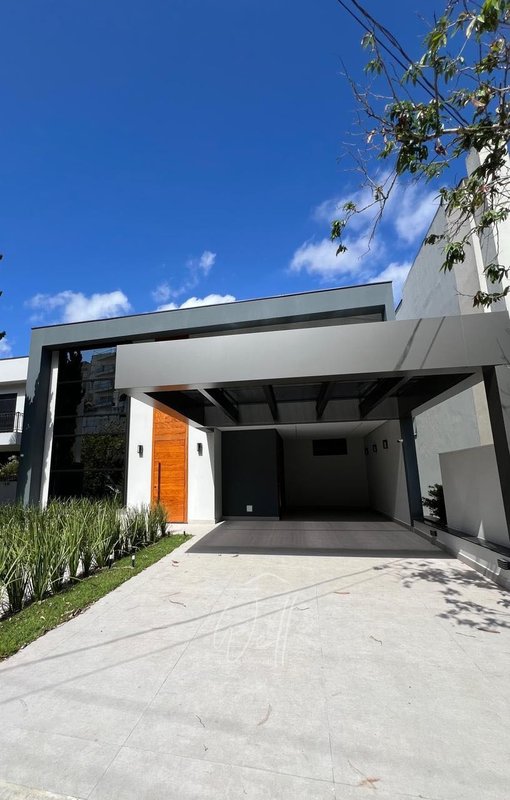Casa no Condomínio Swiss Park em SBC  - 465m2 -  04 Suítes - 04 vagas Avenida Omar Daibert São Bernardo do Campo - 