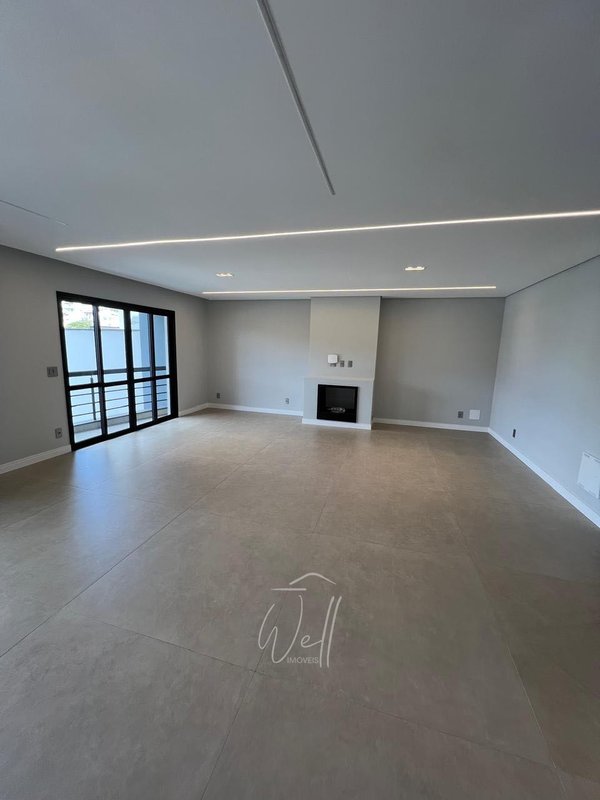 Casa no Condomínio Swiss Park em SBC  - 465m2 -  04 Suítes - 04 vagas Avenida Omar Daibert São Bernardo do Campo - 