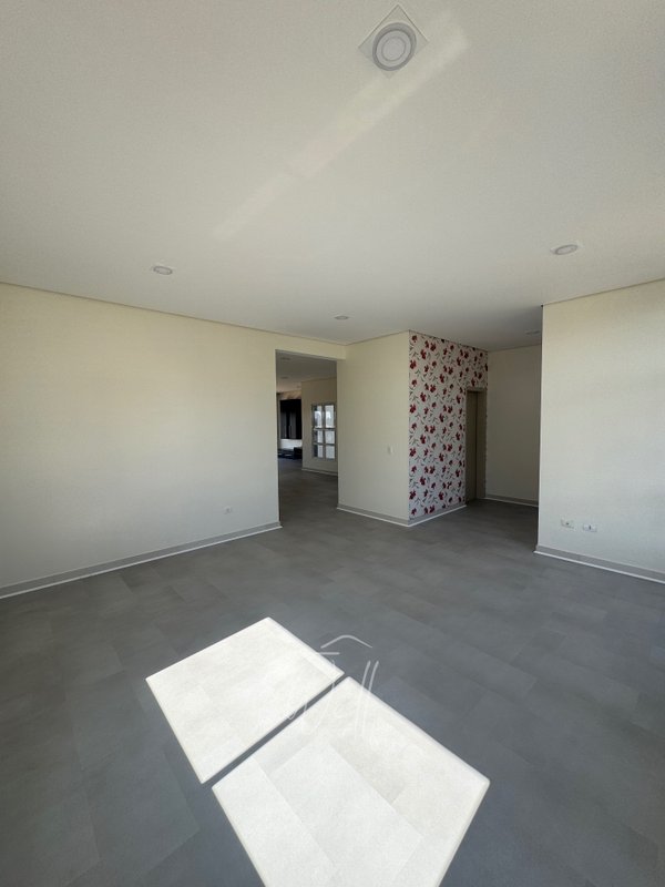 Casa no Condomínio Swiss Park em SBC  - 500m2 -  04 Suítes - 05 vagas  São Bernardo do Campo - 