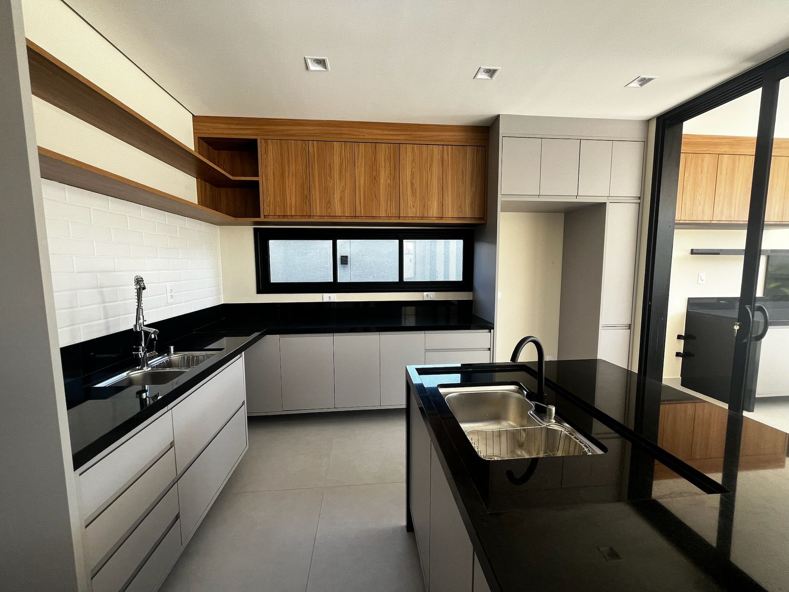 Casa com 3 dormit&oacute;rios &agrave; venda,330 m&sup2; - Alphaville Nova Esplanada - Votorantim - SP Alameda Nova Zelândia Votorantim - 