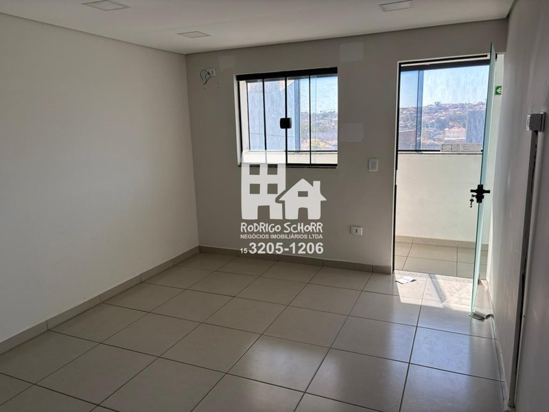 Sala Comercial – Andar Superior da Elektro - Rua Cel Bento Pires  Tatuí - 