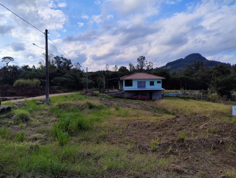 ✔️ Lindo terreno de esquina em Presidente Lucena  Presidente Lucena - 