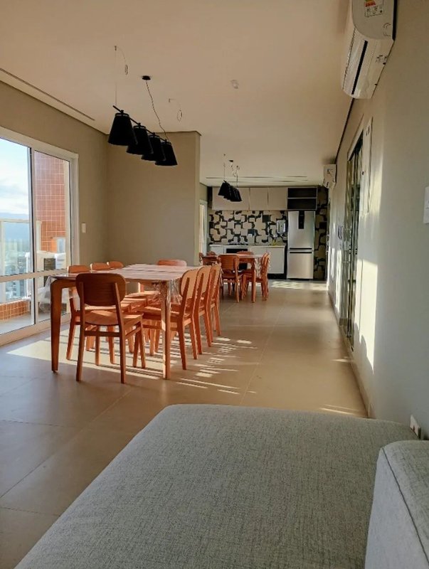 Apartamento à Venda – Boqueirão, Praia Grande/SP Rua Marília Praia Grande - 