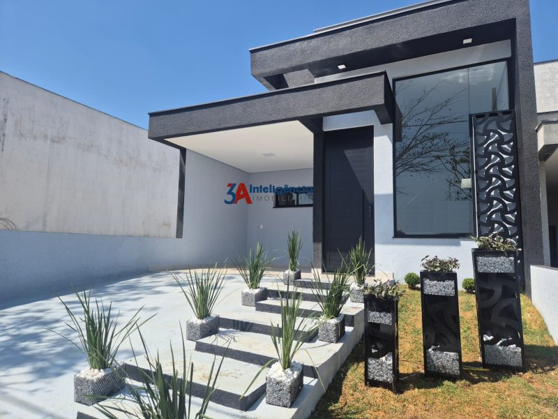 CASA COND. VILLAGIO IPANEMA I – SOROCABA  Sorocaba - 