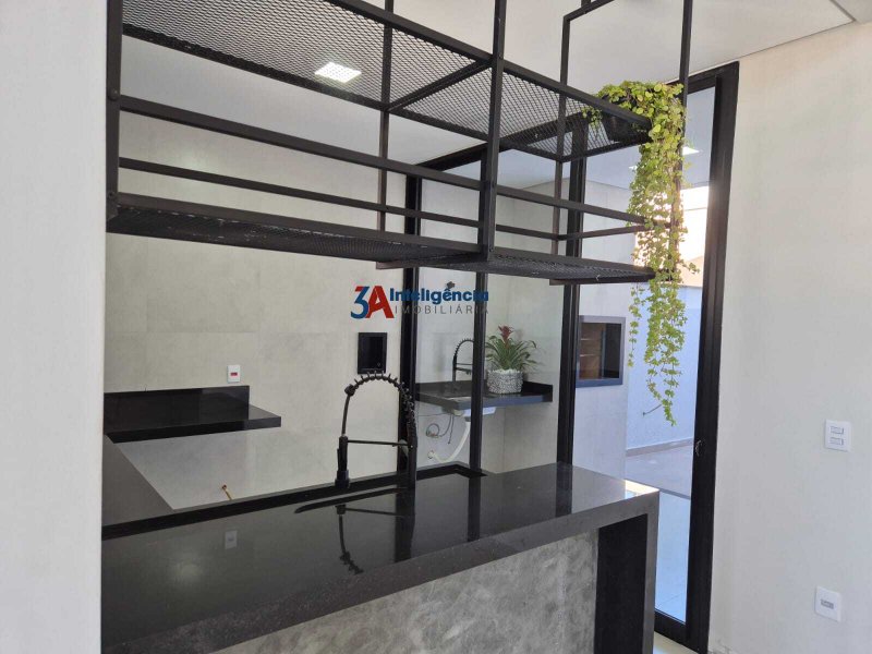 CASA COND. VILLAGIO IPANEMA I – SOROCABA  Sorocaba - 