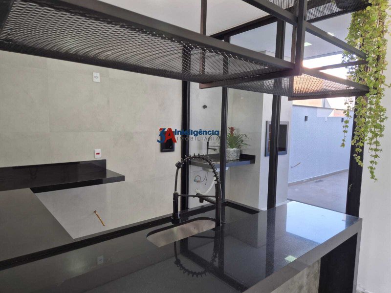 CASA COND. VILLAGIO IPANEMA I – SOROCABA  Sorocaba - 