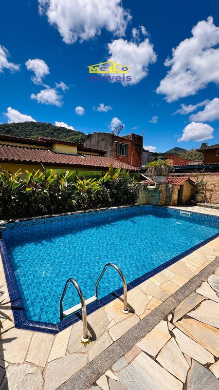 Locação Anual – Edícula com Piscina e Garagem Fechada! Estrada do Cascalho São Sebastião - 