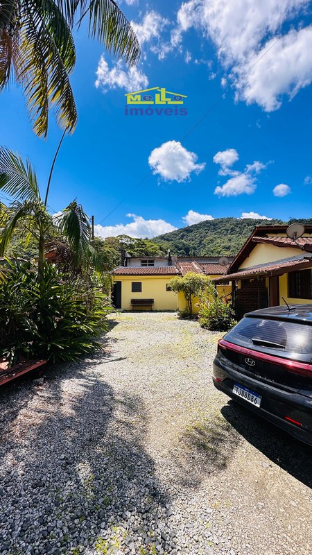 Locação Anual – Edícula com Piscina e Garagem Fechada! Estrada do Cascalho São Sebastião - 