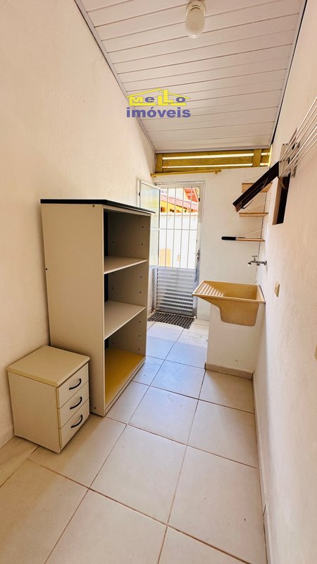 Locação Anual – Edícula com Piscina e Garagem Fechada! Estrada do Cascalho São Sebastião - 