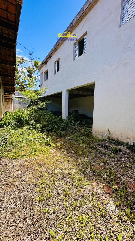 Excelente Oportunidade Comercial em Boiçucanga de Frente para pousada do cascalho Estrada do Cascalho São Sebastião - 