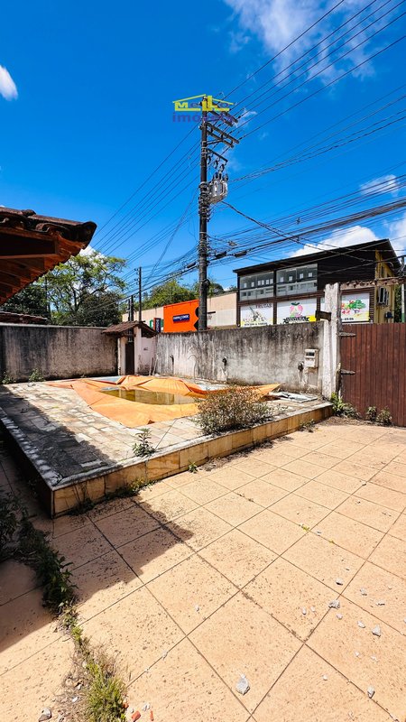 Excelente Oportunidade Comercial em Boiçucanga de Frente para pousada do cascalho Estrada do Cascalho São Sebastião - 