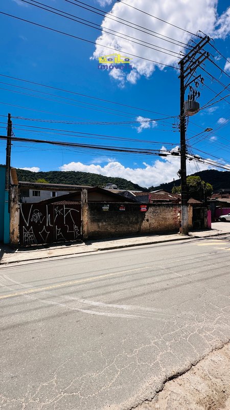 Excelente Oportunidade Comercial em Boiçucanga de Frente para pousada do cascalho Estrada do Cascalho São Sebastião - 