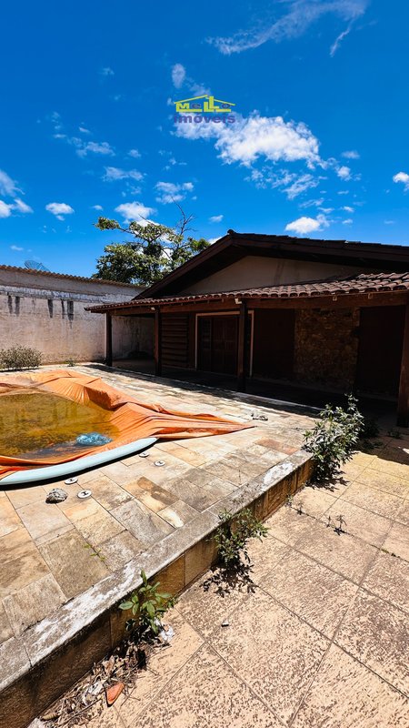 Excelente Oportunidade Comercial em Boiçucanga de Frente para pousada do cascalho Estrada do Cascalho São Sebastião - 