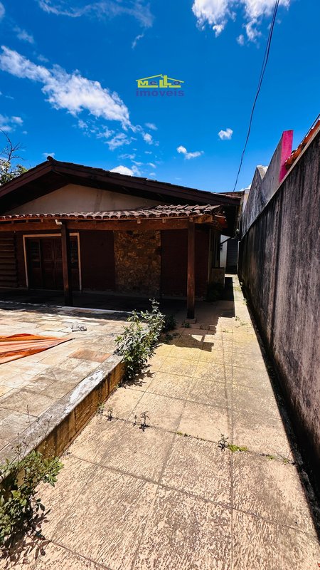 Excelente Oportunidade Comercial em Boiçucanga de Frente para pousada do cascalho Estrada do Cascalho São Sebastião - 