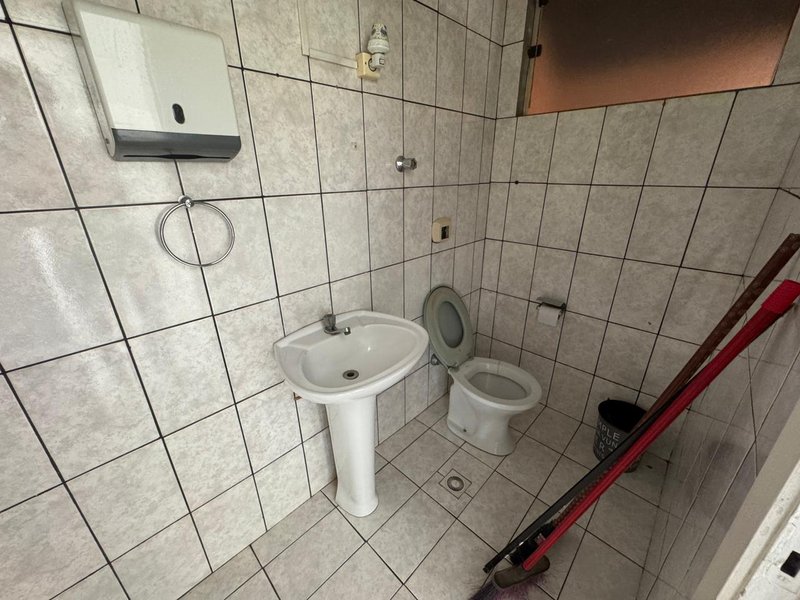 Sala Comercial no Centro Rua Professor Julius Scheidemantel Timbó - 