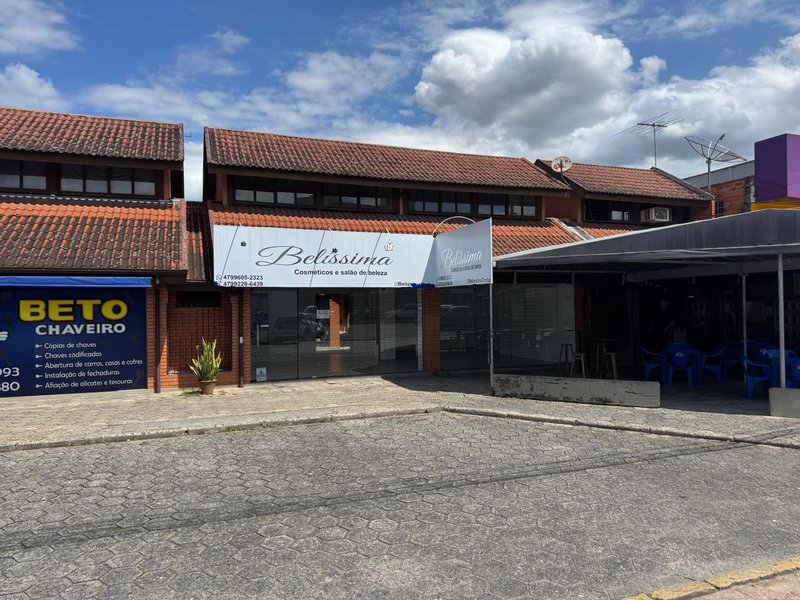 Sala Comercial no Centro Rua Professor Julius Scheidemantel Timbó - 