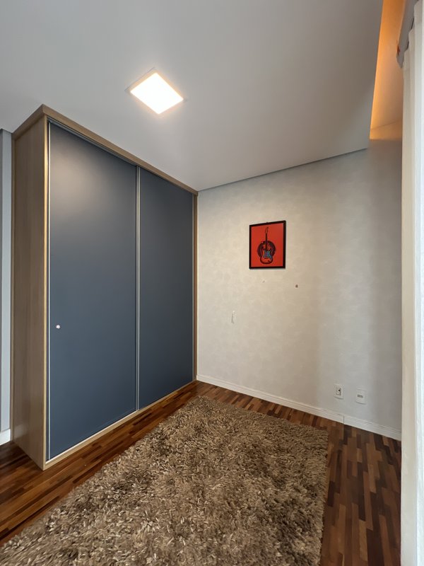 Casa de Alto Padrão à Venda no Condomínio Fazenda Imperial – Sorocaba/SP Rua Professor Doutor Orlando Bastos Sorocaba - 